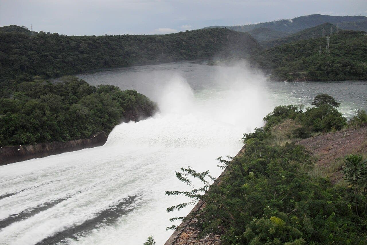Akosombo Dam & Lake Volta: Ghana's Inland Sea